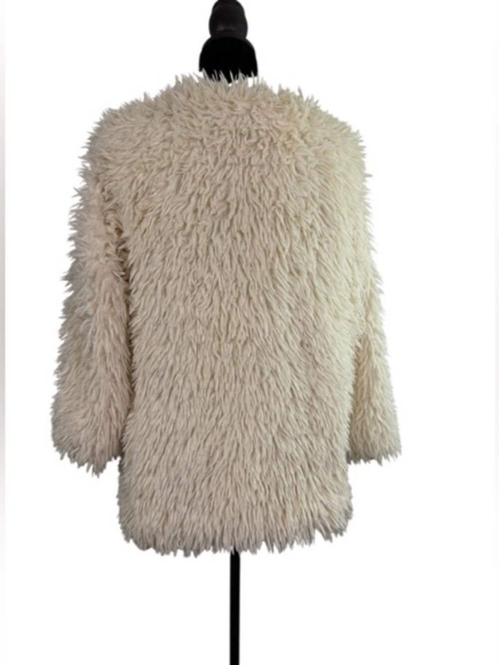 Chelsea & Violet Ivory Shaggy Faux Fur Jacket Size L Boho Cozy Winter - Picture 3 of 10
